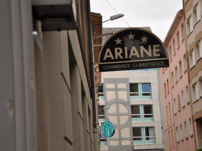 Hotel Ariane Lourdes Exterior photo